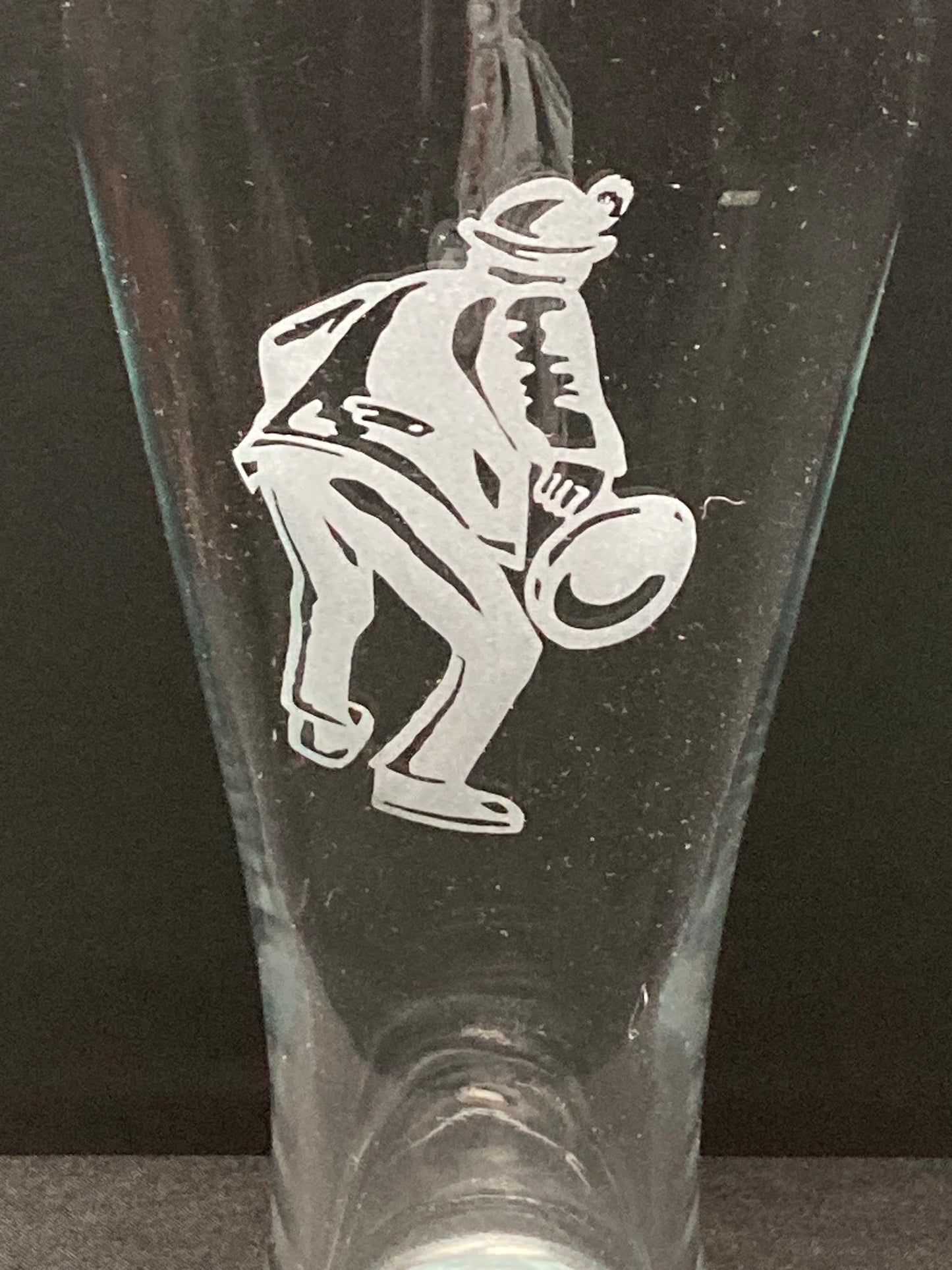 Weißbierglas mit Eisschütz - Gravur