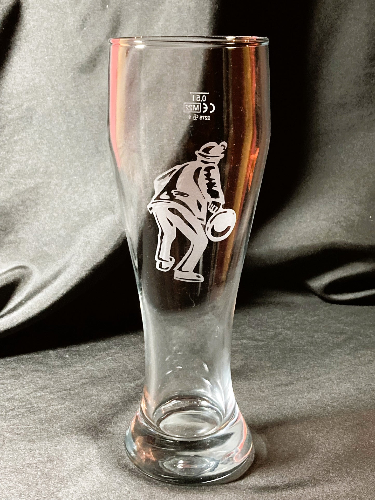 Weißbierglas mit Eisschütz - Gravur